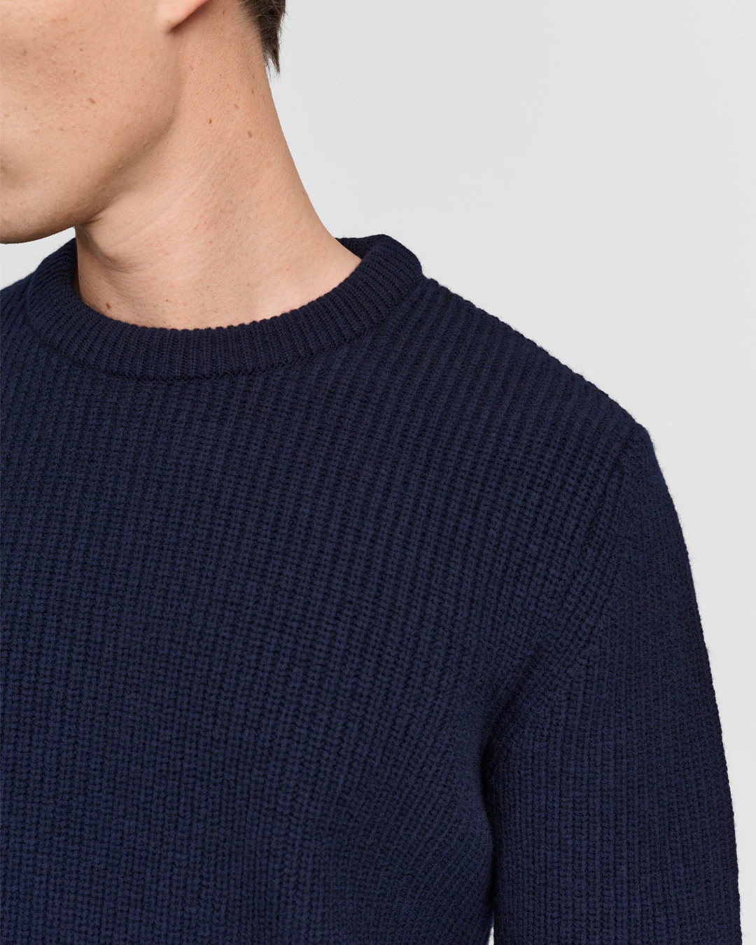 The Heavy Merino Sweater - Navy - Image 5