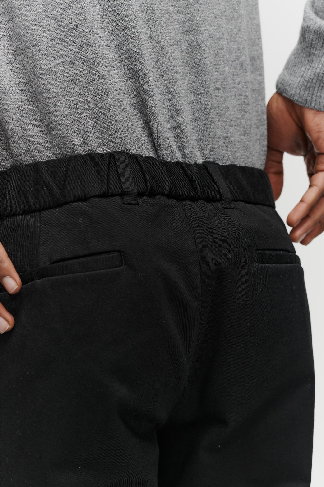 The Heavyweight Chino - Black - Image 6