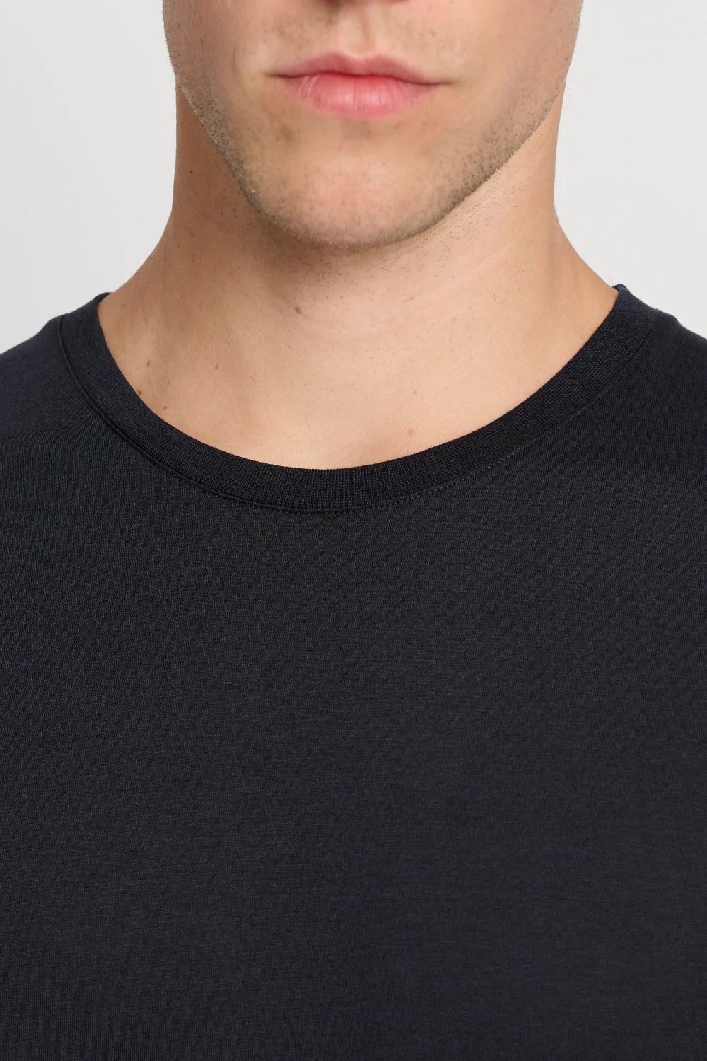 The Lightweight T-Shirt - Dark Navy - Image 5