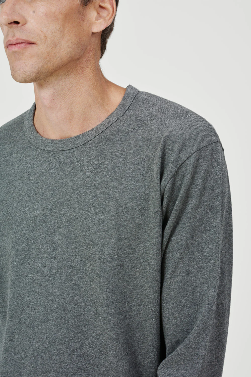 The Longsleeve T-Shirt - Dark Grey Melange - Image 4