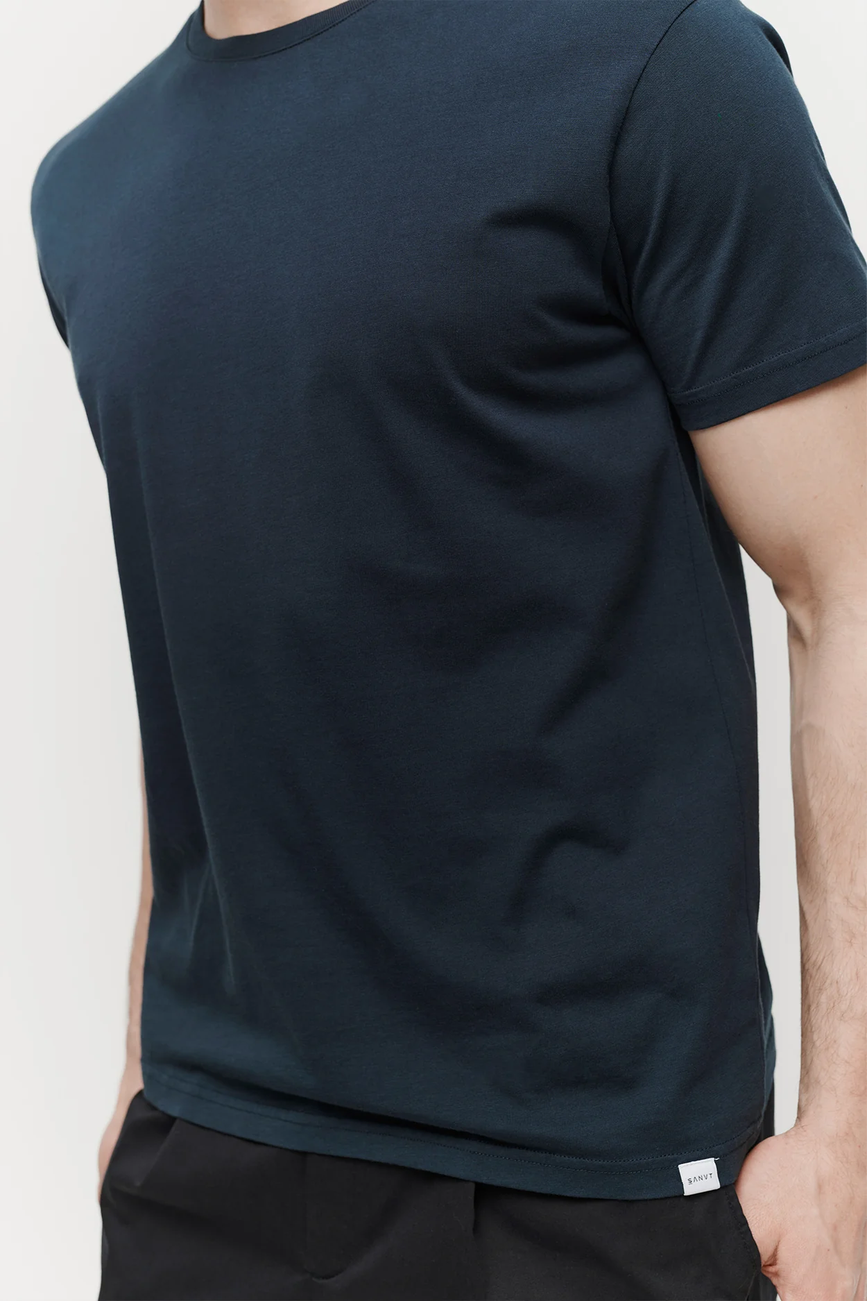 The Perfect T-Shirt - Navy - Image 5