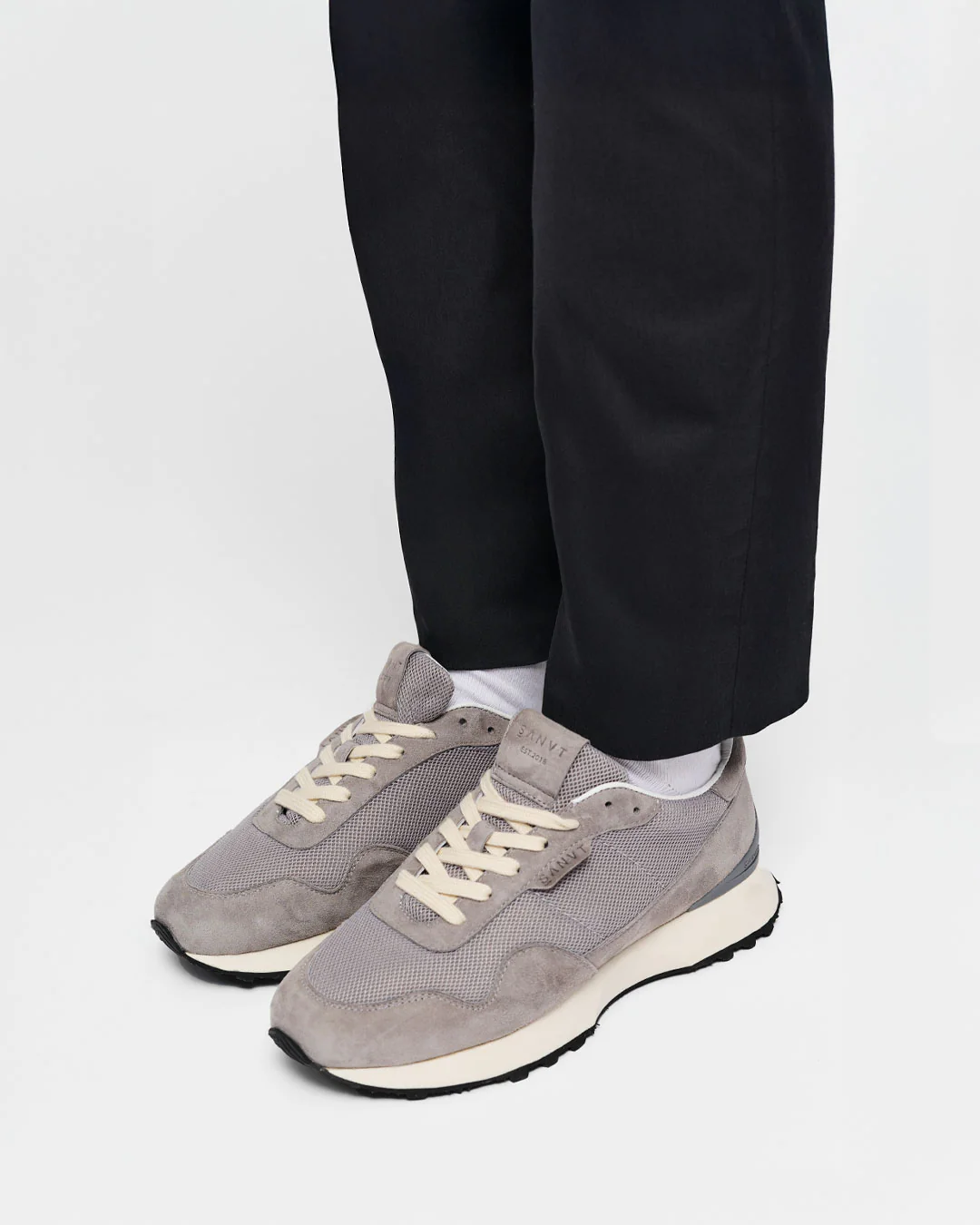 The Unisex Heritage Runner - Grey - Image 3