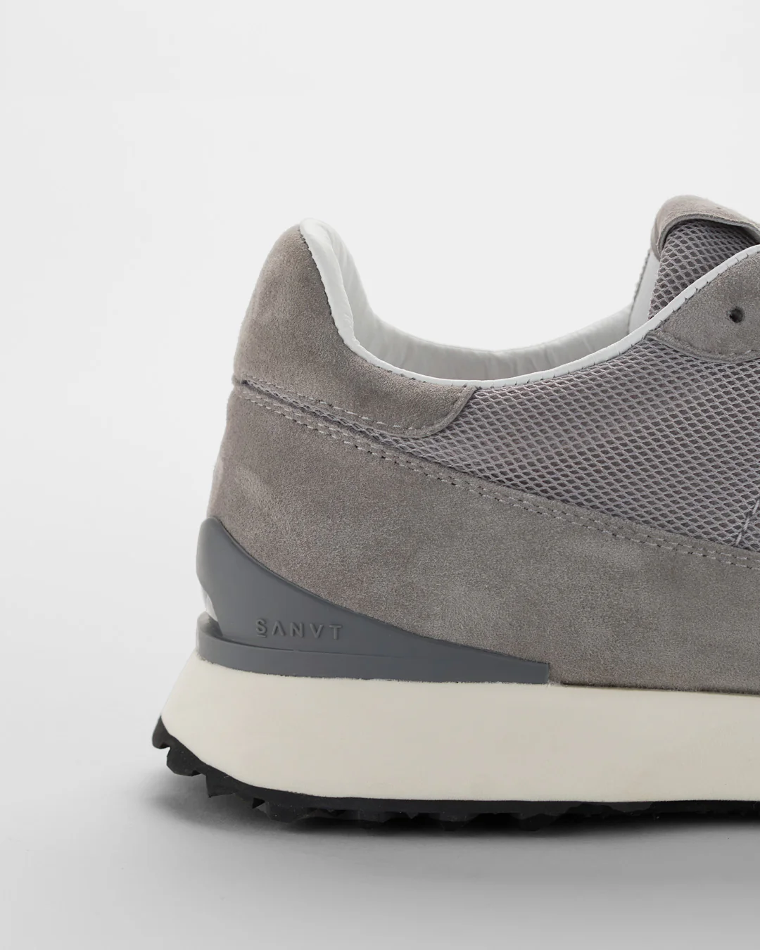 The Heritage Runner - Grey - Image 6