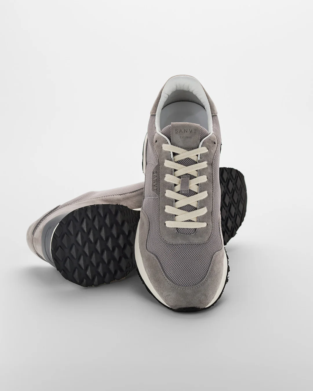 The Heritage Runner - Grey - Image 4