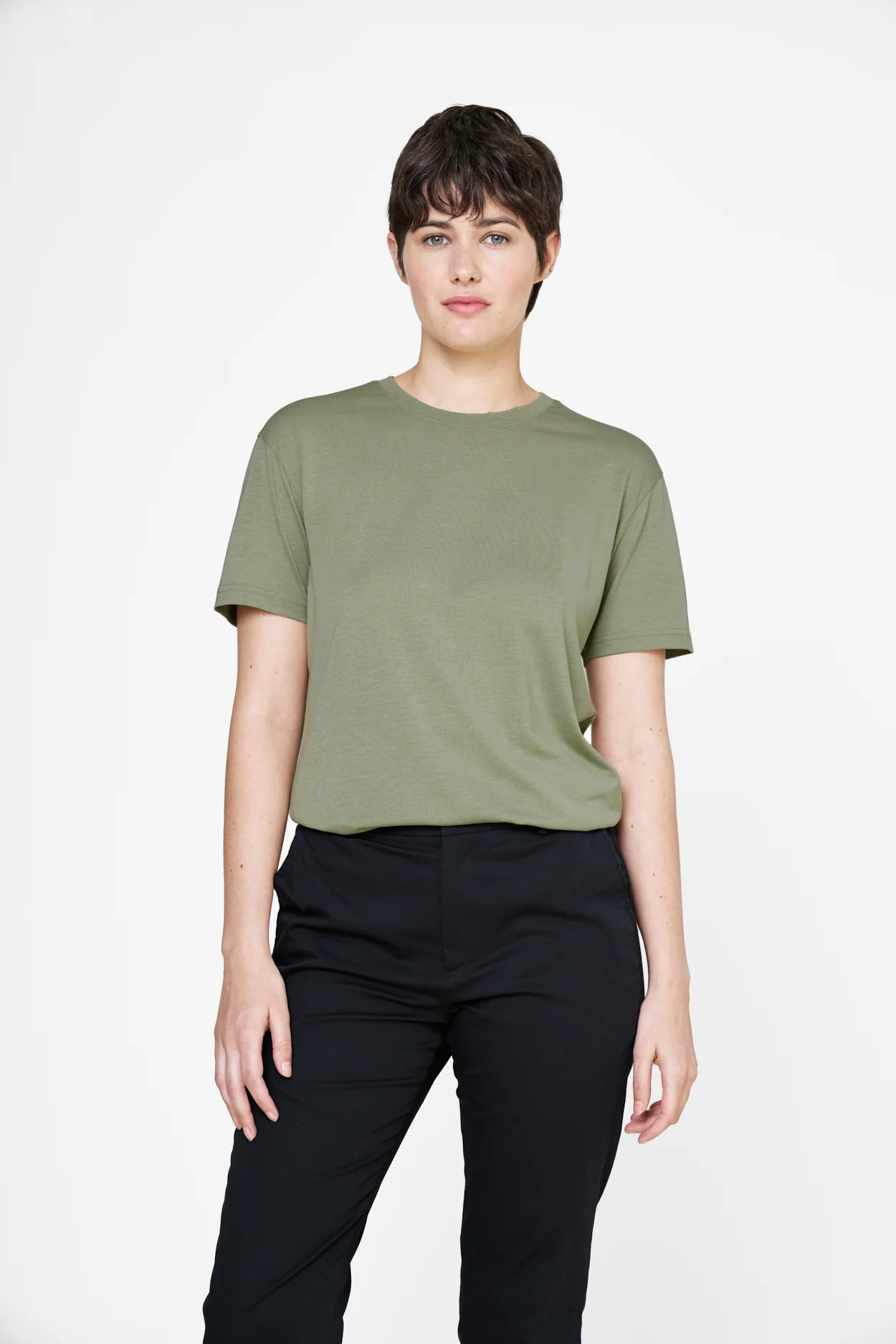 The Unisex Lightweight T-Shirt - Sage Green - Image 4